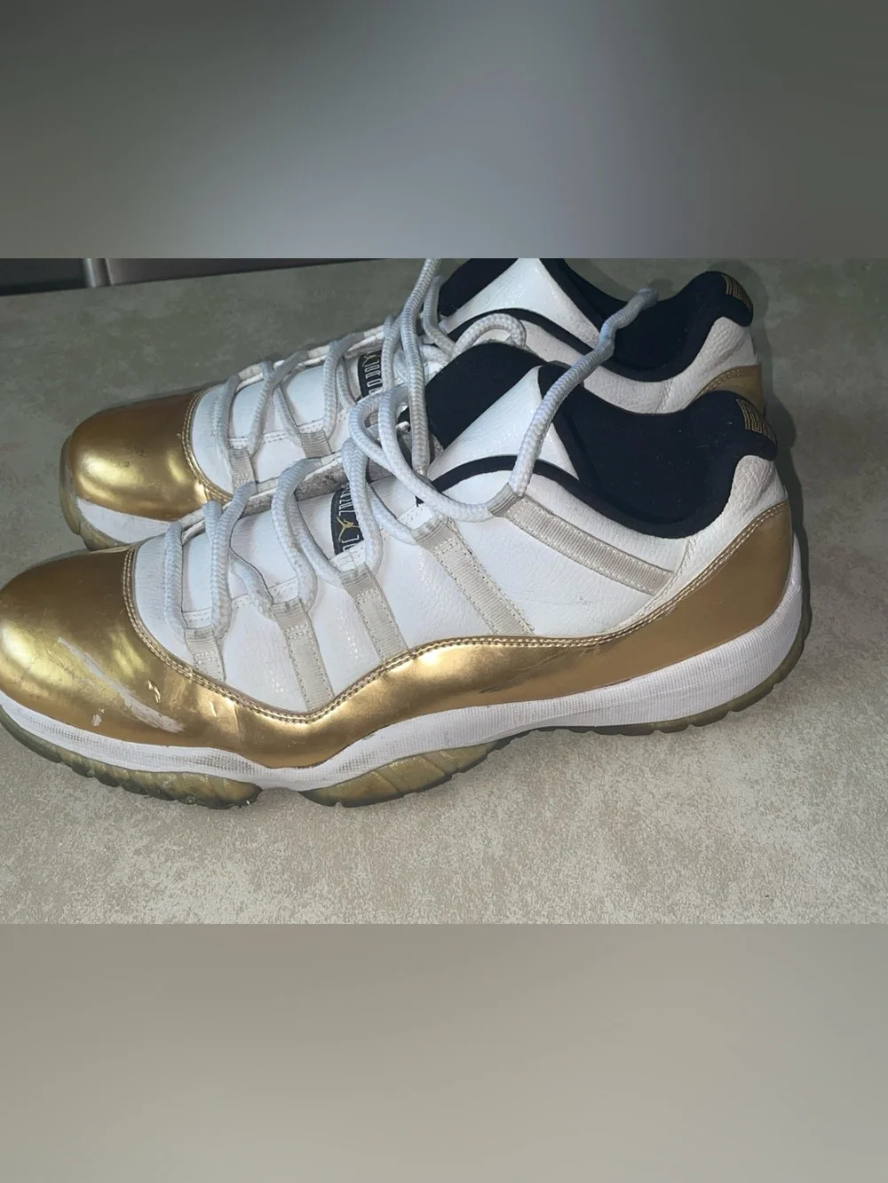 Nike Jordan 11 Retro Low Closing Ceremony White Gold size 13